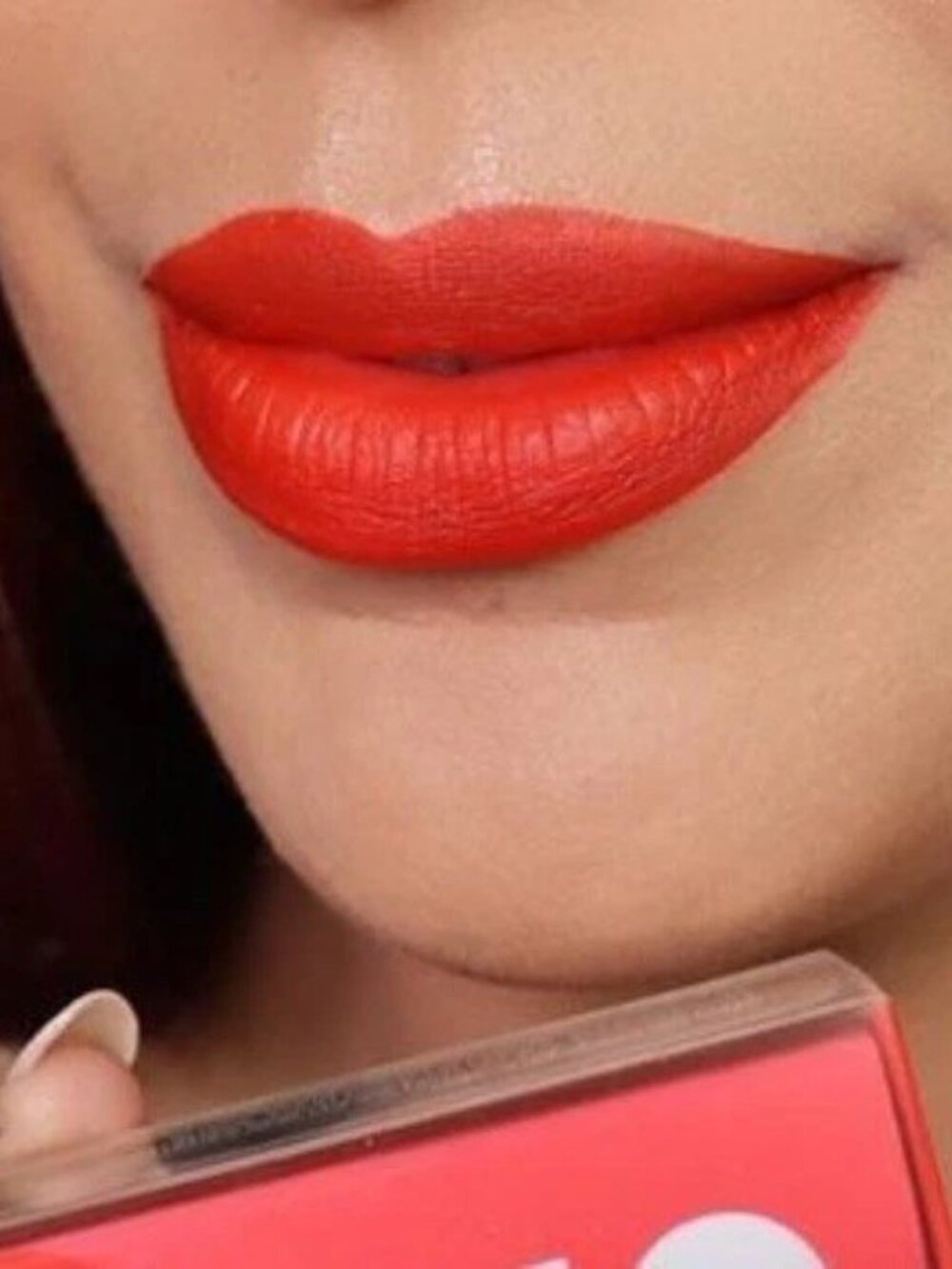 NEW *LIMITED EDITION* Huda Beauty X Allure Mag Liquid Matte Lipstick in Alluring
